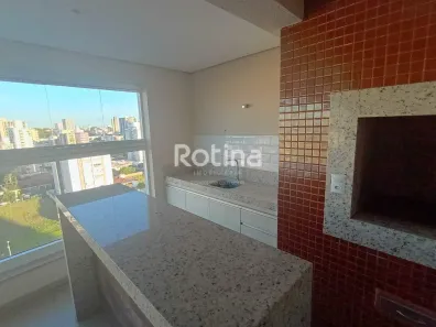 Apartamento com 4 Quartos para alugar, 175m² no Lídice, Uberlândia