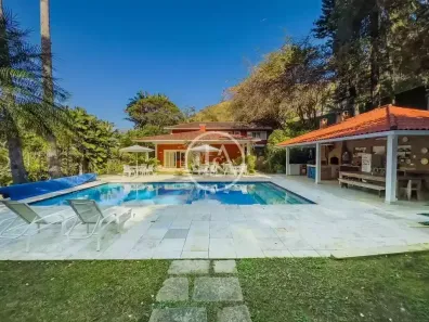 Casa com 6 Quartos para venda ou aluguel, 504m² no Corrêas, Petrópolis