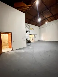 Imóvel Comercial à venda, 210m² no Mini Distrito Adail Vetorasso, São José do Rio Preto
