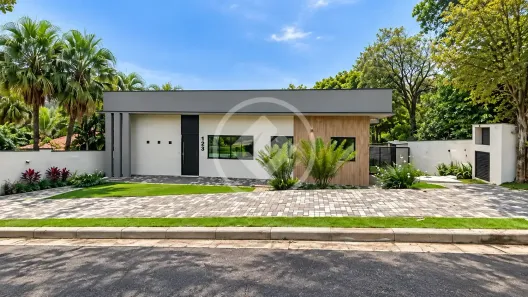 Casa de Condomínio com 4 Quartos à venda, 347m² no Marambaia, Vinhedo