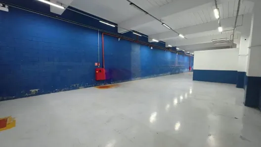 Galpão/Depósito/Armazém para alugar, 350m² no Casa Grande, Diadema