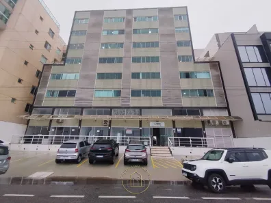 Sala Comercial com 1 Quarto para alugar, 67m² no Cavaleiros, Macaé