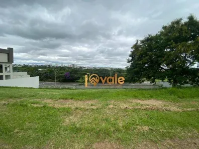 Lote/Terreno à venda, 715m² no Condomínio Reserva do Paratehy, São José dos Campos