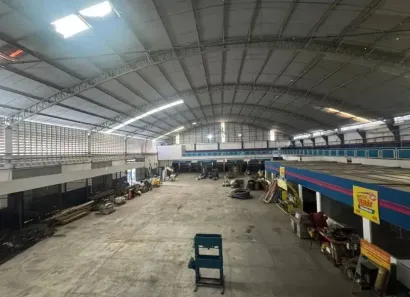 Galpão/Depósito/Armazém para alugar, 2000m² no Crespo, Manaus