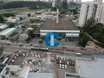 Prédio Comercial para alugar, 12158m² no Santo Amaro, São Paulo