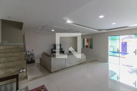 Casa com 4 Quartos à venda, 248m² no Barra da Tijuca, Rio de Janeiro