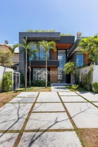 Casa de Condomínio com 5 Quartos à venda, 360m² no Barra da Tijuca, Rio de Janeiro