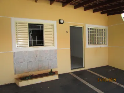 Casa com 3 Quartos à venda, 55m² no Conjunto Habitacional Santiago II, Londrina