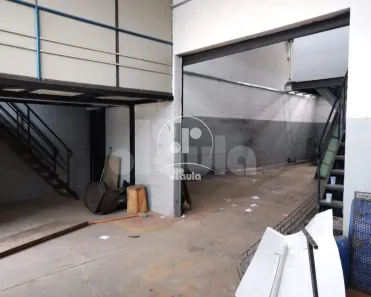 Galpão/Depósito/Armazém à venda, 250m² no Rudge Ramos, São Bernardo do Campo