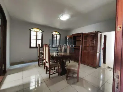 Casa com 5 Quartos à venda, 260m² no Palmares, Belo Horizonte