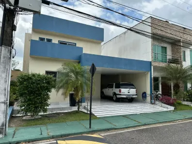 Casa de Condomínio com 5 Quartos à venda, 180m² no Parque Verde, Belém