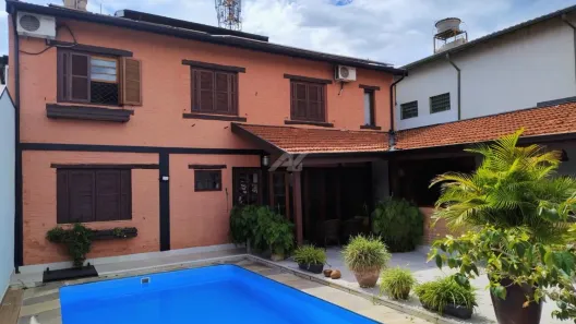 Casa com 4 Quartos à venda, 262m² no Vila Nogueira, Campinas