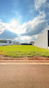 Lote/Terreno à venda, 300m² no Parque Brasil 500, Paulínia