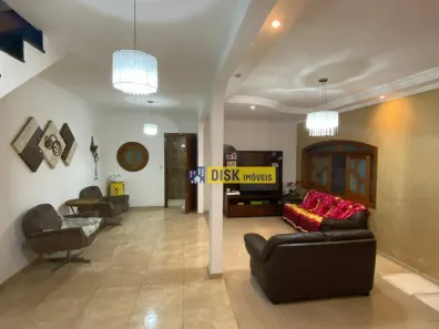 Sobrado com 4 Quartos à venda, 230m² no Jardim Maria Adelaide, São Bernardo do Campo