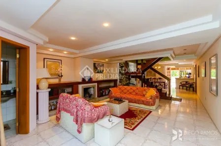 Casa com 3 Quartos à venda, 379m² no Vila Jardim, Porto Alegre