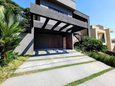 Casa de Condomínio com 2 Quartos à venda, 136m² no Flamengo, Maricá
