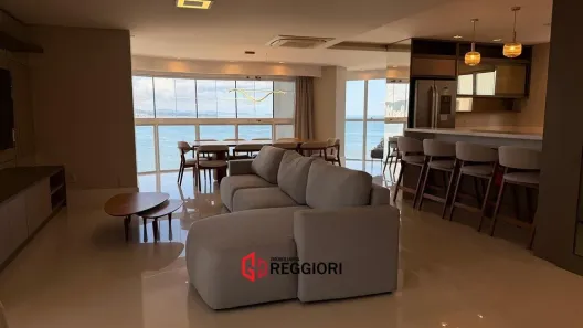 Apartamento com 4 Quartos para alugar, 237m² no Centro, Balneário Camboriú