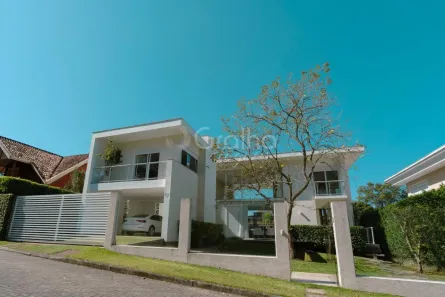 Casa de Condomínio com 6 Quartos para alugar, 340m² no Cacupé, Florianópolis