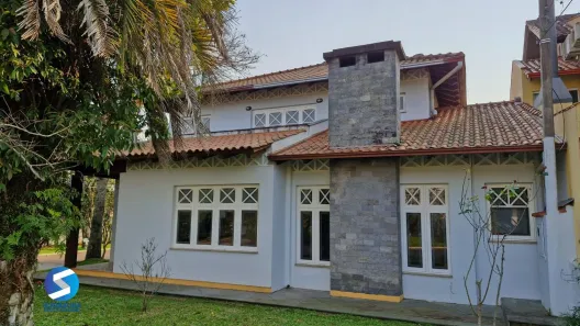 Casa de Condomínio com 5 Quartos à venda, 390m² no Cavalhada, Porto Alegre