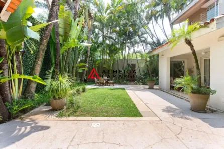 Casa com 4 Quartos à venda, 551m² no Alto de Pinheiros, São Paulo