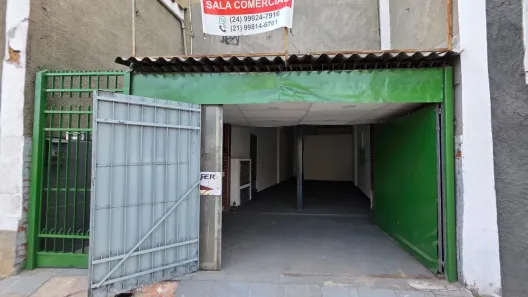 Ponto Comercial para alugar, 45m² no Benfica, Rio de Janeiro