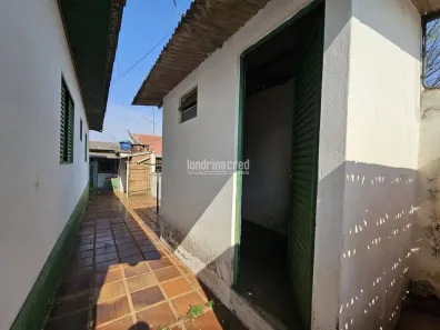 Casa com 3 Quartos à venda, 135m² no Bandeirantes, Londrina