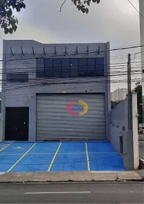Sala Comercial para alugar, 670m² no Barbosas, Arujá