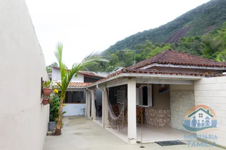 Casa com 3 Quartos à venda, 150m² no Sumaré, Caraguatatuba