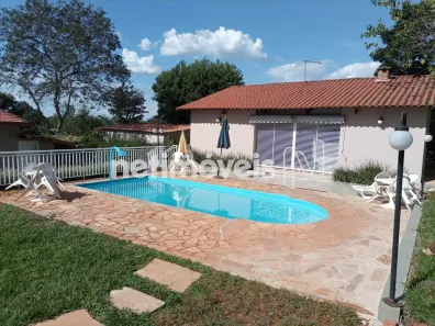 Fazenda/Sítio com 4 Quartos à venda, 200m² no Condomínio Fazenda Solar, Igarapé