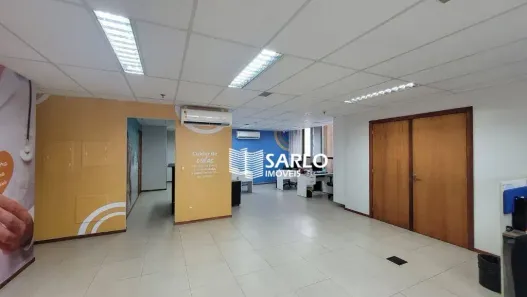 Sala Comercial para alugar, 188m² no Enseada do Suá, Vitória