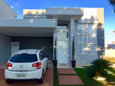 Casa com 3 Quartos para alugar, 160m² no Parque Brasil 500, Paulínia