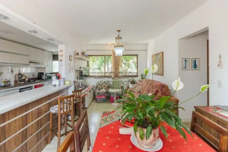 Apartamento com 3 Quartos à venda, 80m² no Rio Branco, Porto Alegre