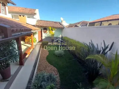 Casa com 7 Quartos à venda, 383m² no Jardim Amália, Volta Redonda