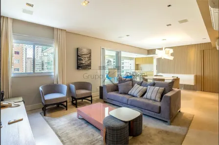 Apartamento com 2 Quartos à venda, 157m² no Vila Nova Conceição, São Paulo