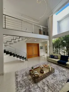 Sobrado com 4 Quartos à venda, 380m² no Residencial Anaville, Anápolis