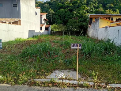 Lote/Terreno à venda, 360m² no Centro, Maricá