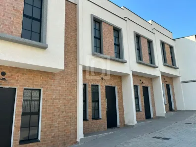Casa com 2 Quartos à venda, 60m² no Jardim Europa, Sorocaba
