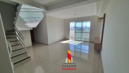 Sobrado com 4 Quartos à venda, 240m² no Tibery, Uberlândia