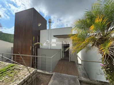 Casa de Condomínio com 3 Quartos à venda, 250m² no Jardim Ana Estela, Carapicuíba