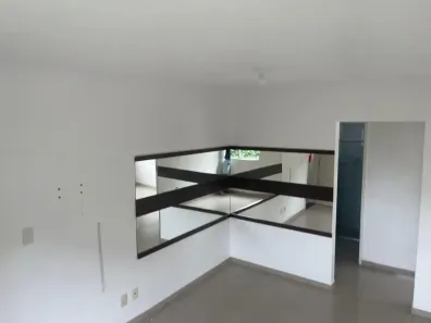 Apartamento com 2 Quartos para alugar, 50m² no Antares, Maceió