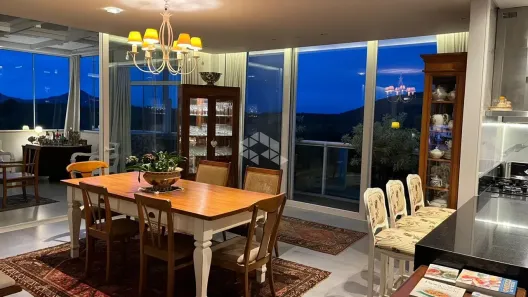 Cobertura com 4 Quartos à venda, 279m² no Jurerê Internacional, Florianópolis