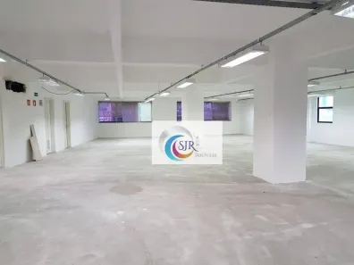 Sala Comercial para alugar, 204m² no Vila Olímpia, São Paulo