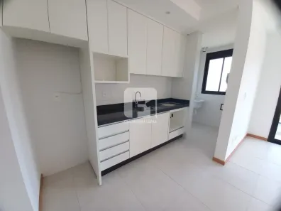 Apartamento com 2 Quartos à venda, 75m² no Coqueiros, Florianópolis