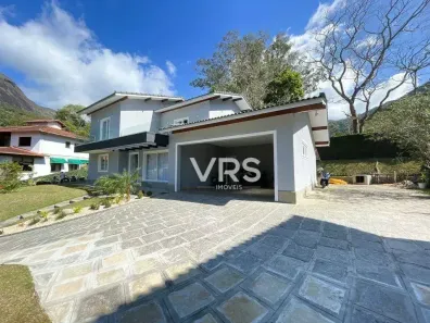 Casa de Condomínio com 4 Quartos à venda, 490m² no Parque do Imbui, Teresópolis