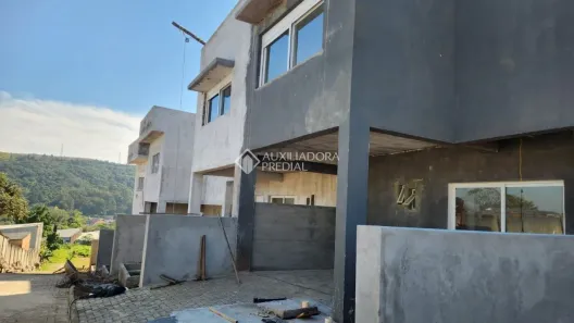 Casa com 3 Quartos à venda, 153m² no Vila Nova, Porto Alegre