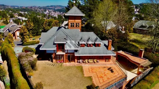Casa de Condomínio com 6 Quartos à venda, 700m² no Vila Capivari, Campos do Jordão