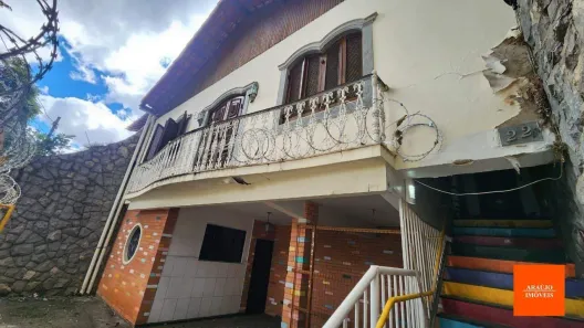 Casa com 6 Quartos para alugar, 270m² no São Pedro, Belo Horizonte