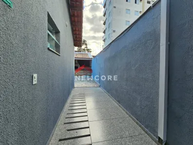 Casa com 4 Quartos à venda, 210m² no Martim de Sá, Caraguatatuba