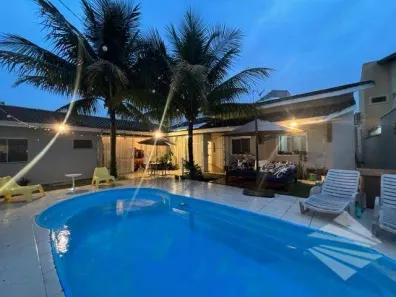 Casa de Condomínio com 4 Quartos à venda, 250m² no Vila São Geraldo, Taubaté