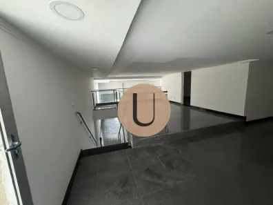 Ponto Comercial para alugar, 220m² no Cerqueira César, São Paulo